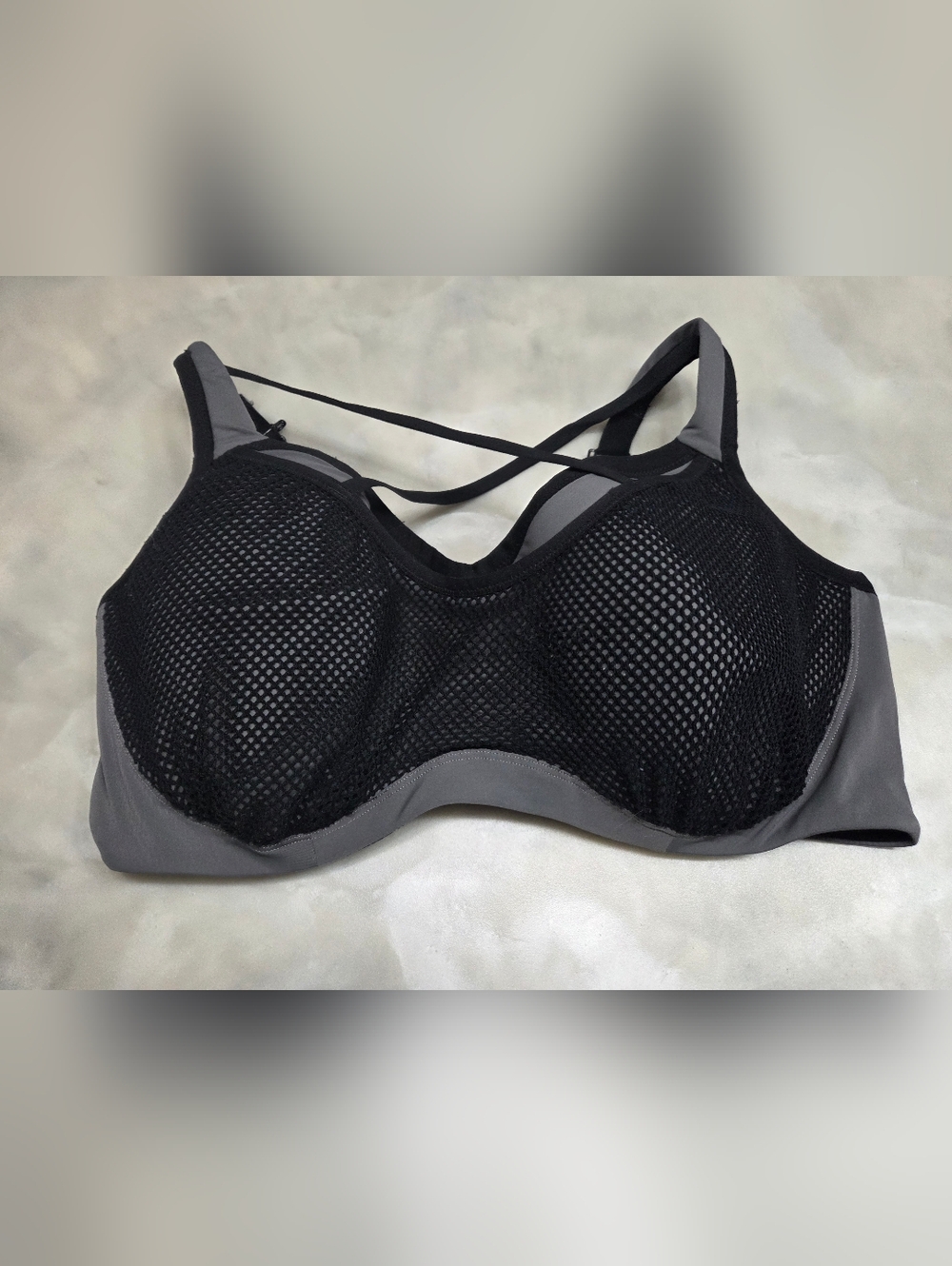 Torrid Active Black Mesh Performance Sports Bra with Gray Size 42DDD